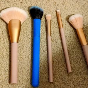 Brushes new except blue used one time